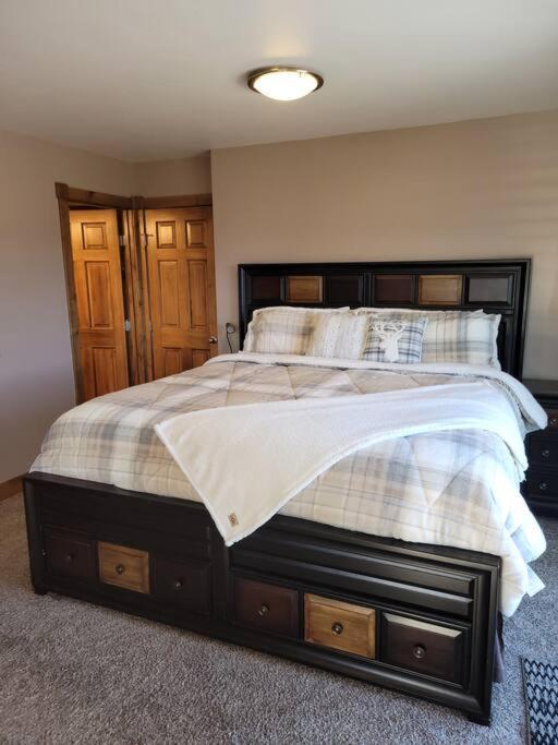 הוילה Tabernash Secluded Luxury Mountain Retreat With Unrivaled Views מראה חיצוני תמונה